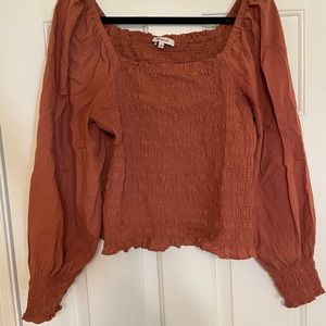 Madewell burnt orange balloon sleeve smocked top